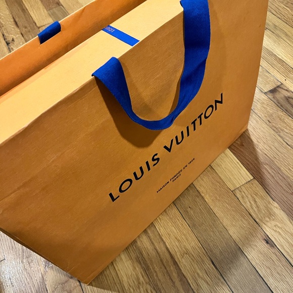 Louis Vuitton Damier Graphite Checkered Men's Backpack/Slingbag - Picture 16 of 16